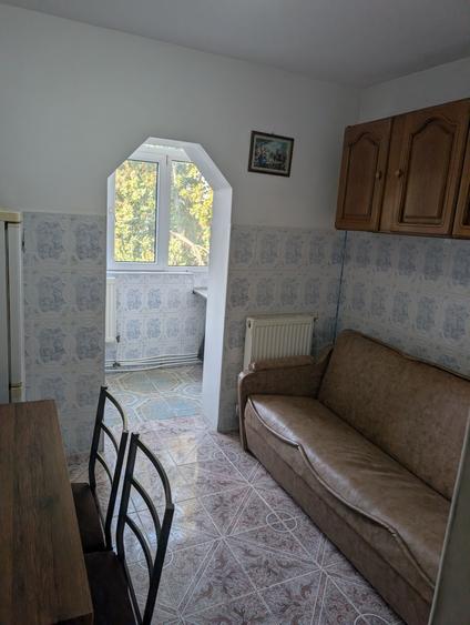 Apartament cu 2 camere decomandat în Traian