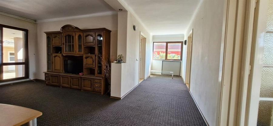 Casă cu 4 camere cu Teren 688 Mp în Lugașu de Jos