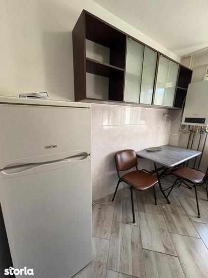 Apartament cu 2 camere în Podu Roș