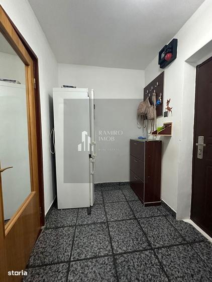 Garsonieră în Titan