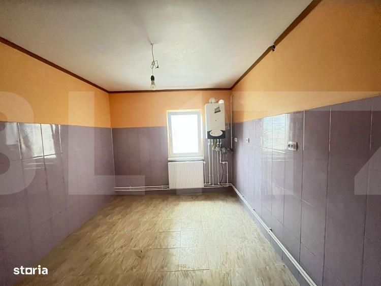 Apartament cu 4 camere decomandat în Central