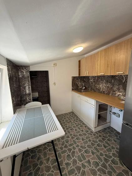 Casă cu 4 camere cu Teren 150 Mp în Colentina