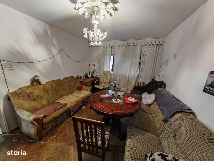 Apartament cu 2 camere decomandat în Albești