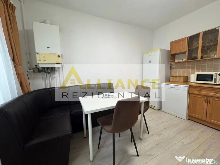 Apartament cu 2 camere semidecomandat în Vitan