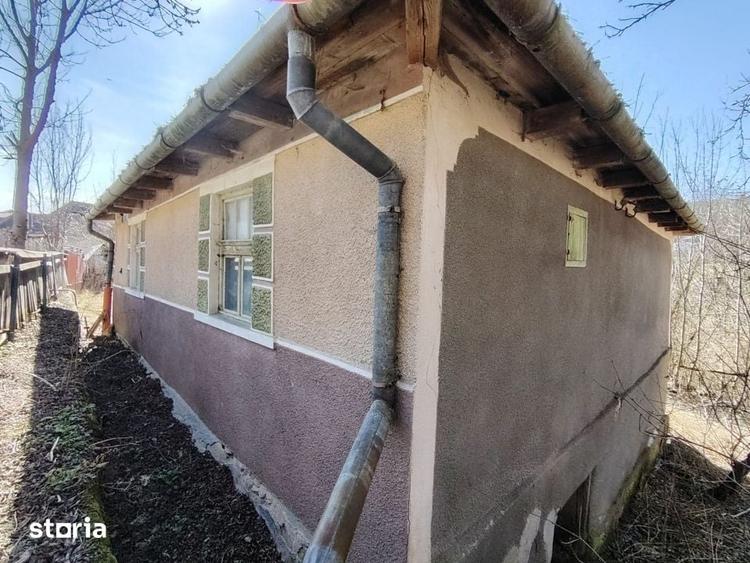 Teren de 2946 mp, în Tureni