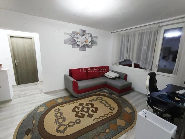 Apartament cu 2 camere decomandat, mobilat în Central