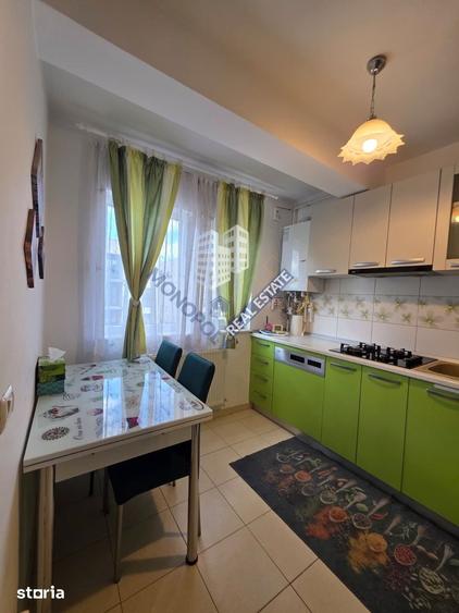 Apartament cu 3 camere în Sânpetru