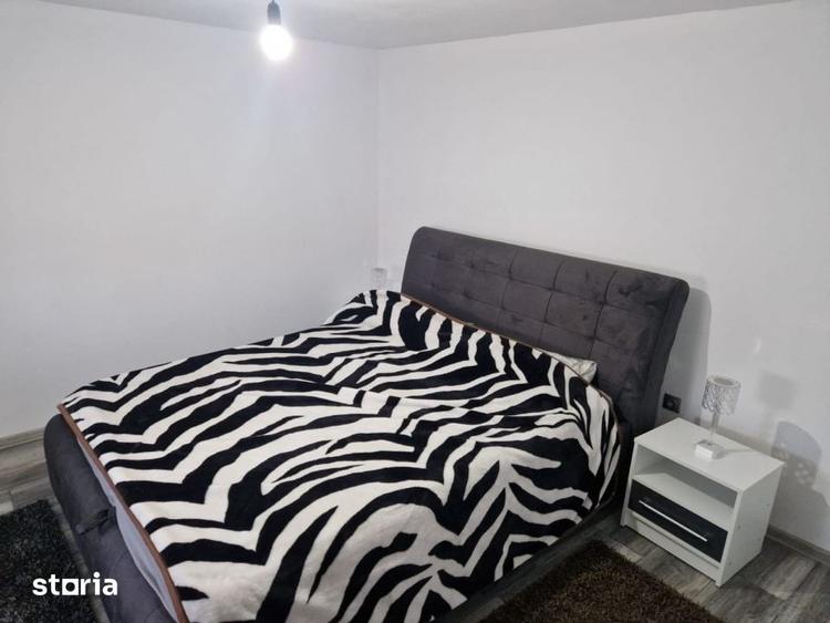 Casă cu 4 camere cu Teren 432 Mp în Central