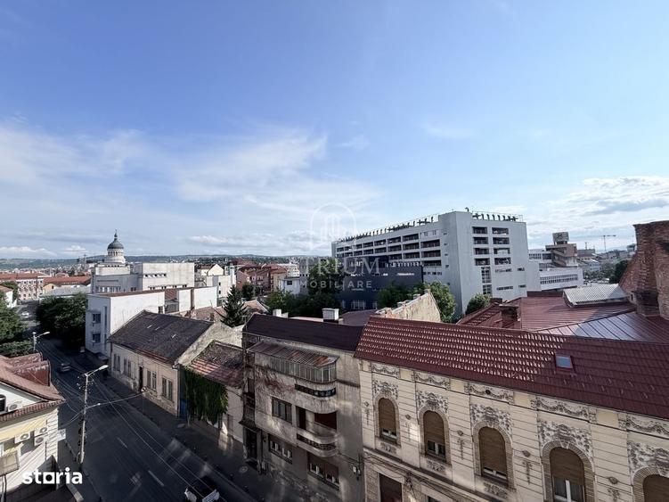 Apartament cu 3 camere semidecomandat în Ultracentral