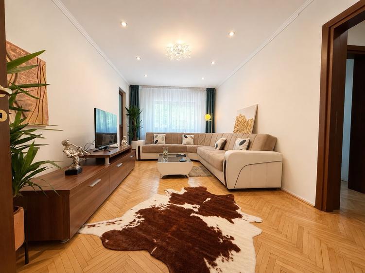 Apartament cu 2 camere semidecomandat, mobilat în Moșilor