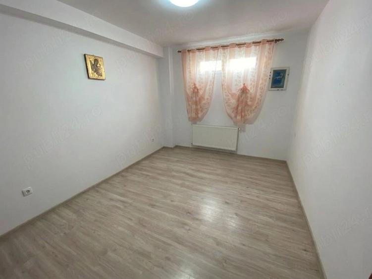 Spațiu comercial, de 210 mp, în Exterior Vest