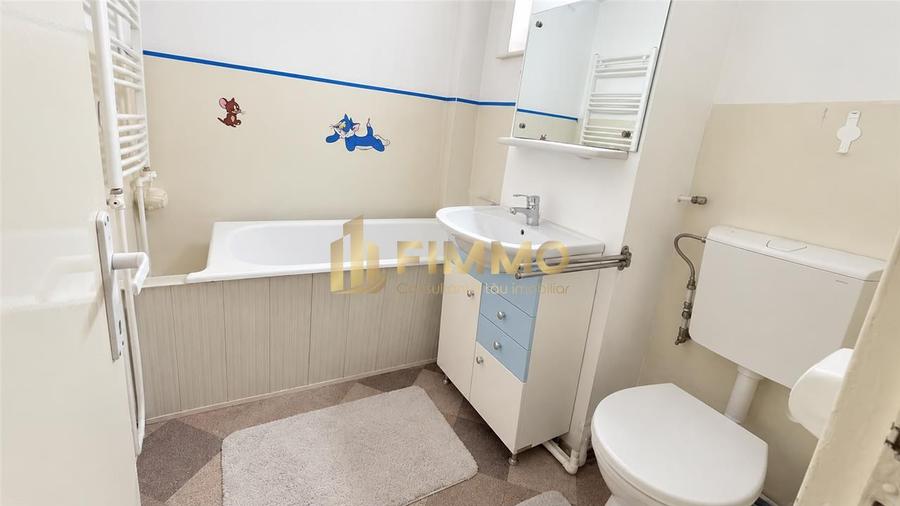 Apartament cu 3 camere decomandat în George Enescu