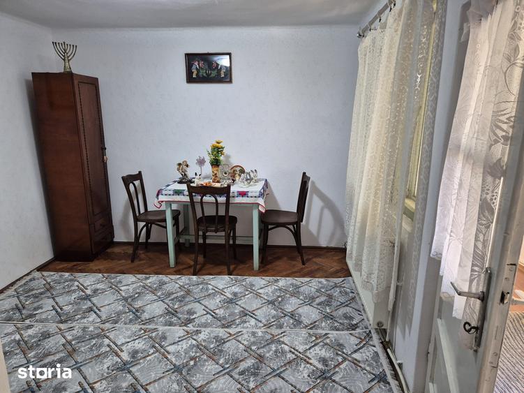 Casă cu 2 camere cu Teren 616 Mp în Drăgășani