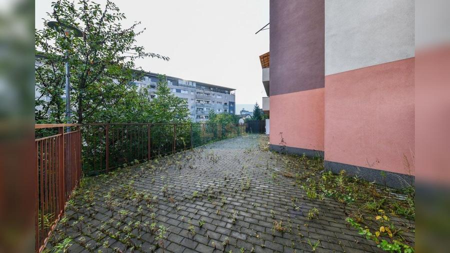 Apartament cu 2 camere decomandat, mobilat în Zorilor