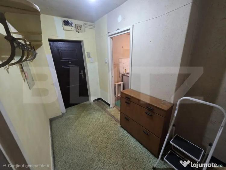 Apartament cu 3 camere decomandat în Tudor