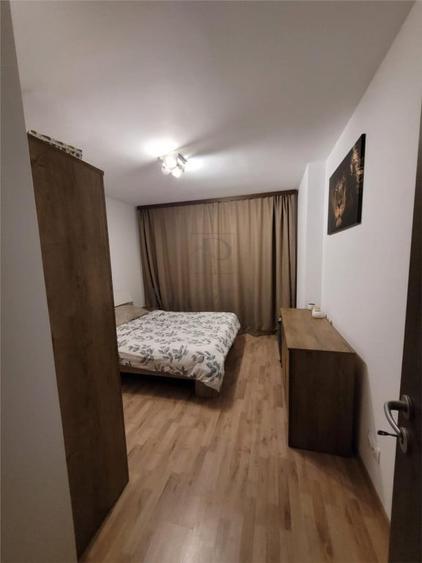 Central - 2 Camere - Etaj 2 cu LIFT - Decomandat - Bucatarie - 5