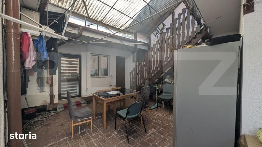Casă cu 4 camere decomandat cu Teren 242 Mp în Gheorghe Doja