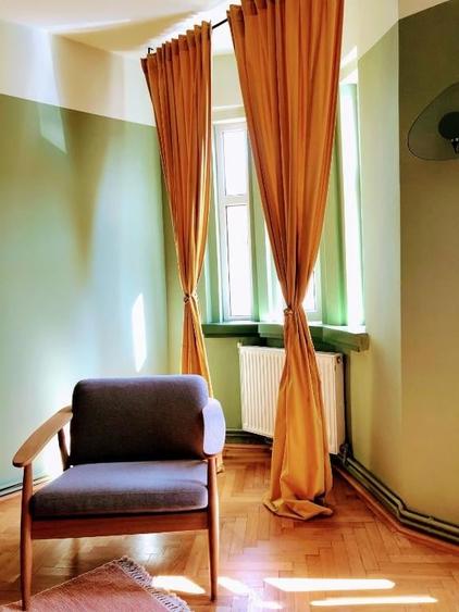 Apartament cu 3 camere decomandat, mobilat în Ultracentral