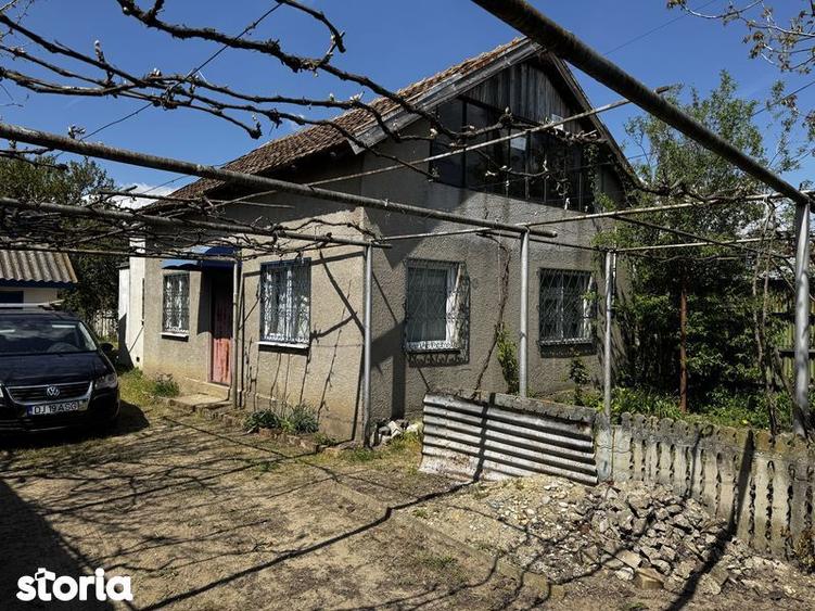 Casă cu 2 camere cu Teren 70 Mp în Malu Mare
