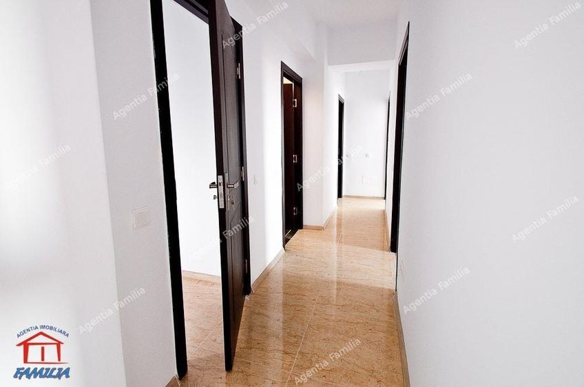 Apartament cu 3 camere decomandat în Bd. Coșbuc