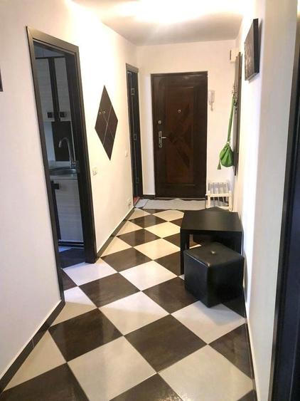 Apartament cu 2 camere decomandat în Colentina