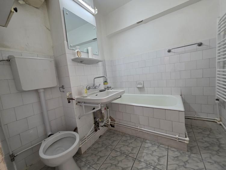 Apartament 3 camere decomandat Deva Bulevardul Decebal – Bloc Arta Modei - 9