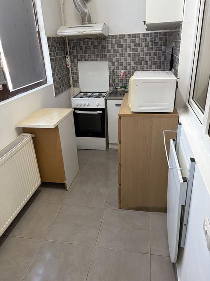 Apartament cu 2 camere decomandat în Militari