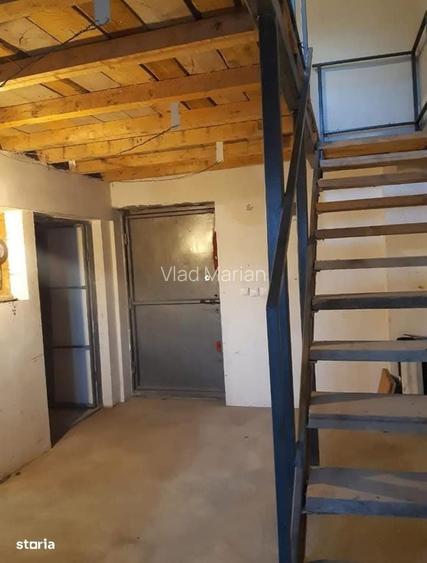 Casa semifinisata cu teren, strada Slatinioara, Petrosani, comision 0!