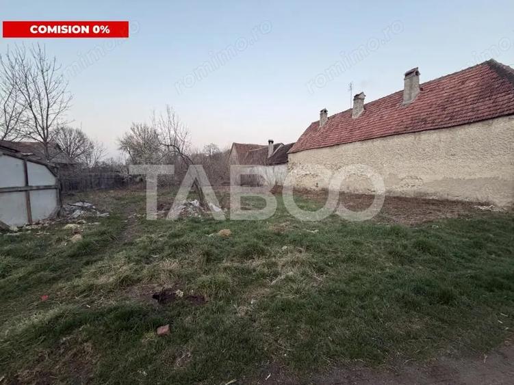 Teren de 1770 mp, în Părău
