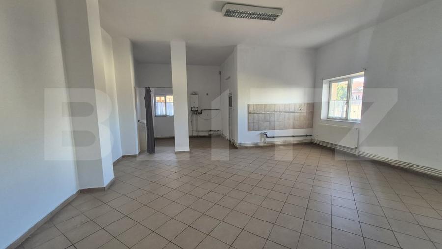 Spațiu comercial, de 773 mp, în Lucian Blaga