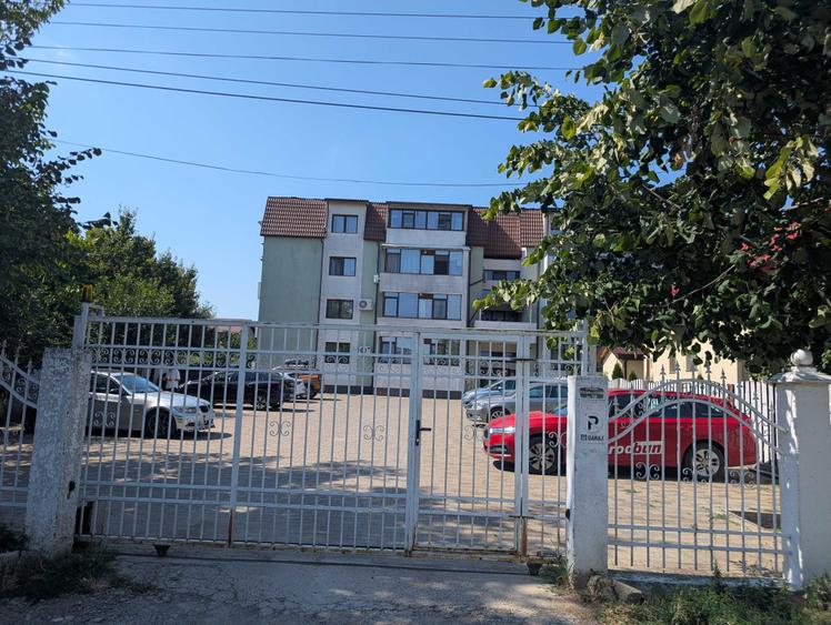 Apartament cu 2 camere decomandat în Valea Adâncă — fotografia 1
