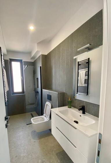 Casă individuală cu 5 camere cu Canalizare în Tunari