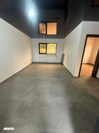 Casă cu 3 camere cu Teren 230 Mp în Central