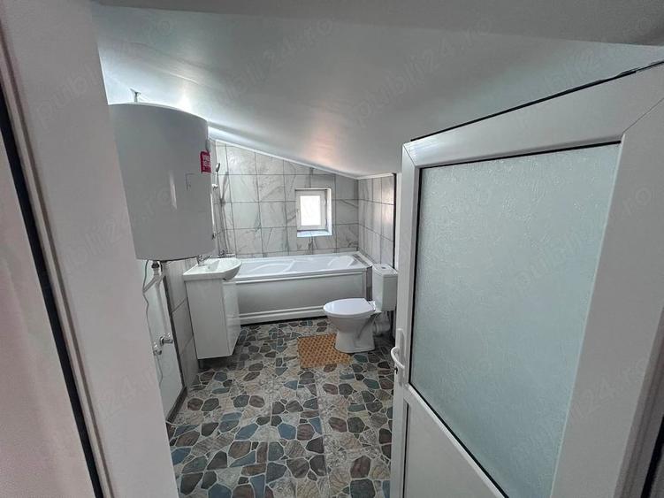 Casă cu Teren 2245 Mp în Cerchezu