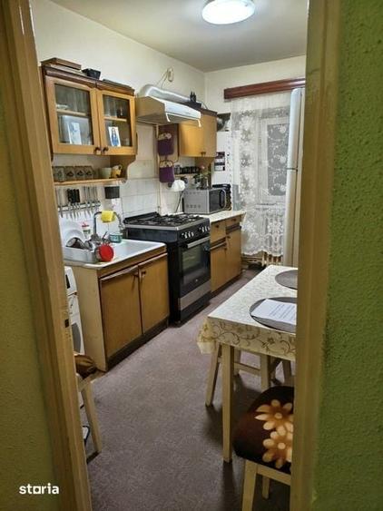 Apartament cu 3 camere semidecomandat în Central