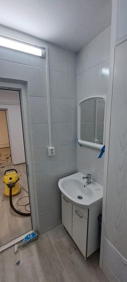 Spațiu comercial, de 48 mp, în Central
