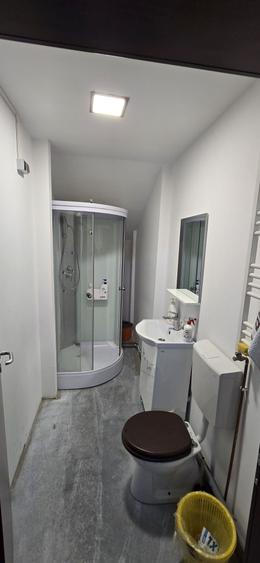 Spațiu comercial, de 100 mp, în Calea Urseni