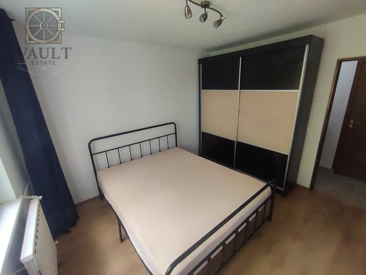 Apartament cu 3 camere decomandat, mobilat în Sebastian