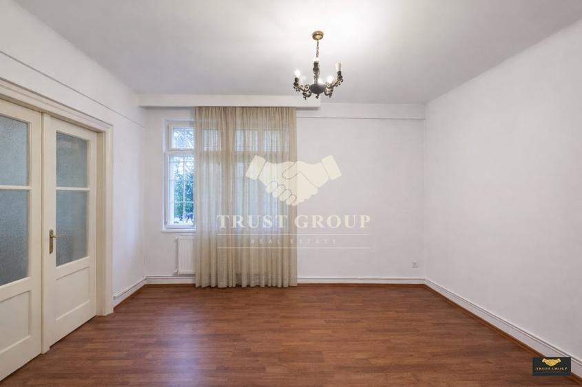 Apartament cu 2 camere decomandat în 1 Mai