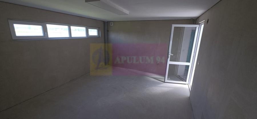 Spațiu comercial, de 200 mp, în Central