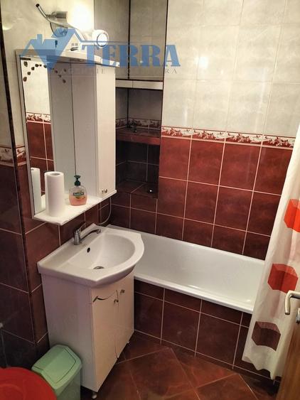 Apartament cu 4 camere decomandat în Ultracentral