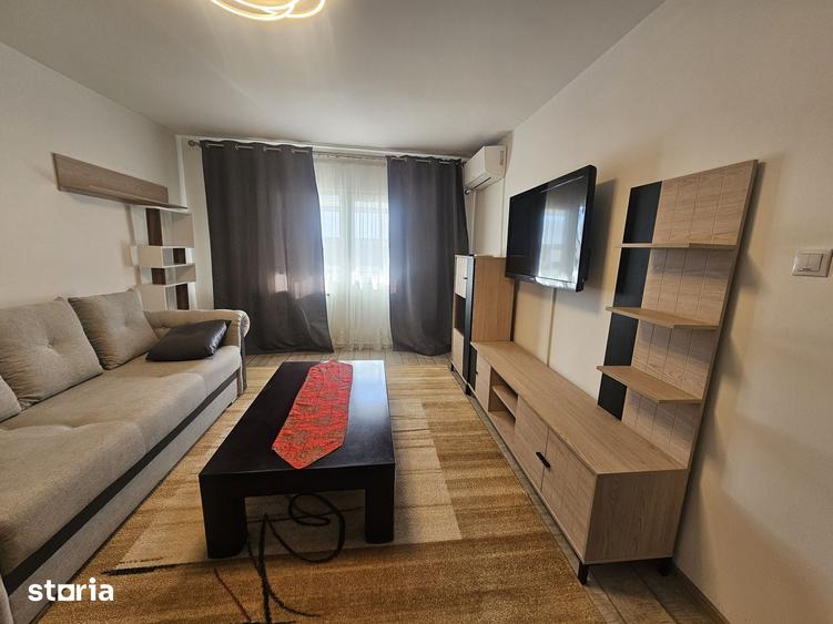 Apartament cu 2 camere decomandat în Gară