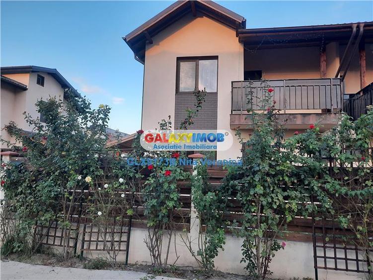 Casă cu 5 camere cu Teren 227 Mp în Domnești