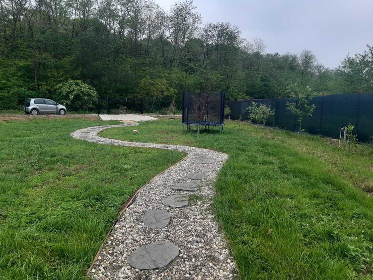 Casă cu 2 camere în Central
