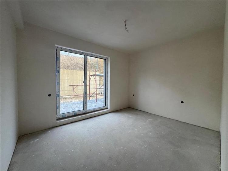 Casa Tip Duplex ,S+P+ET.+Terasa Amenajata ,situata in cartierul Voronet! - 14