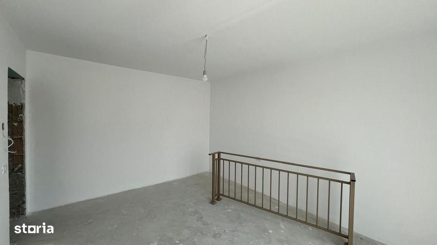 Casă cu 4 camere în Urseni