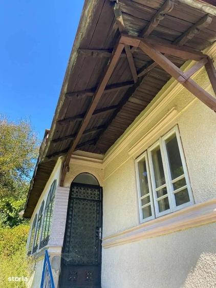 Spațiu comercial, în Dospinești
