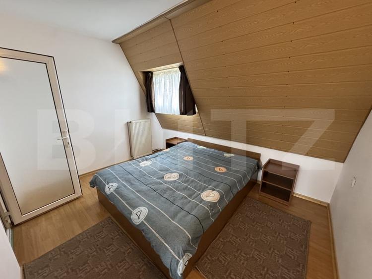 Casă individuală cu 25 camere cu Teren 1001 Mp în Central