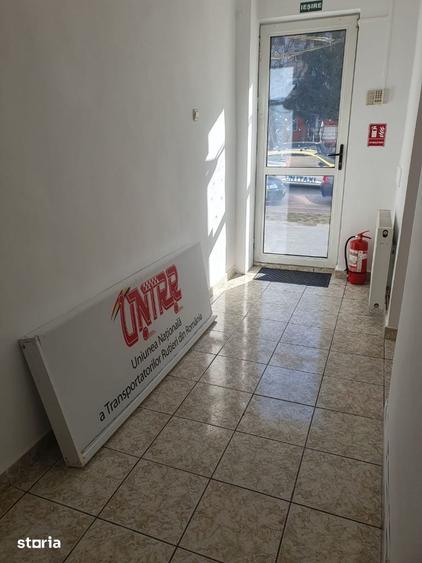 Spațiu comercial, de 37.99 mp, în Decebal