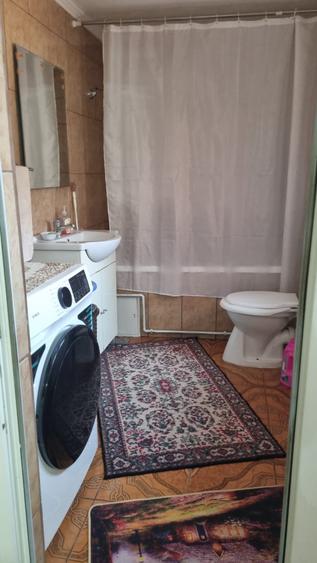 Casă cu 3 camere cu Canalizare în Rahova
